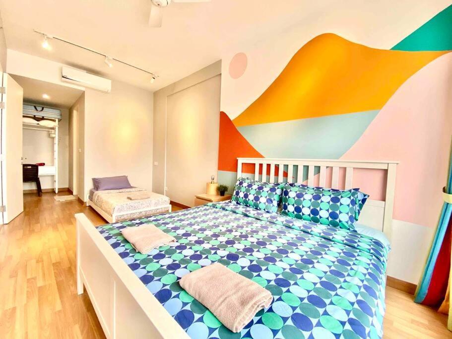 Tropicana 218 Macalister #Wondercolor #Infinity Pool #Georgetown #5Pax #2Br 2Bath #1King 1Queen 1Single #Quality Well Maintained #Private Host Kültér fotó